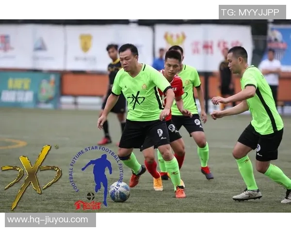 足球明星名片设计创意分享A4纸格式完美呈现球星风采与个性魅力